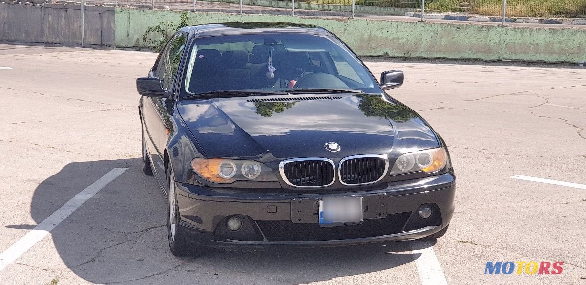 2004' BMW 3 Series Coupe photo #3