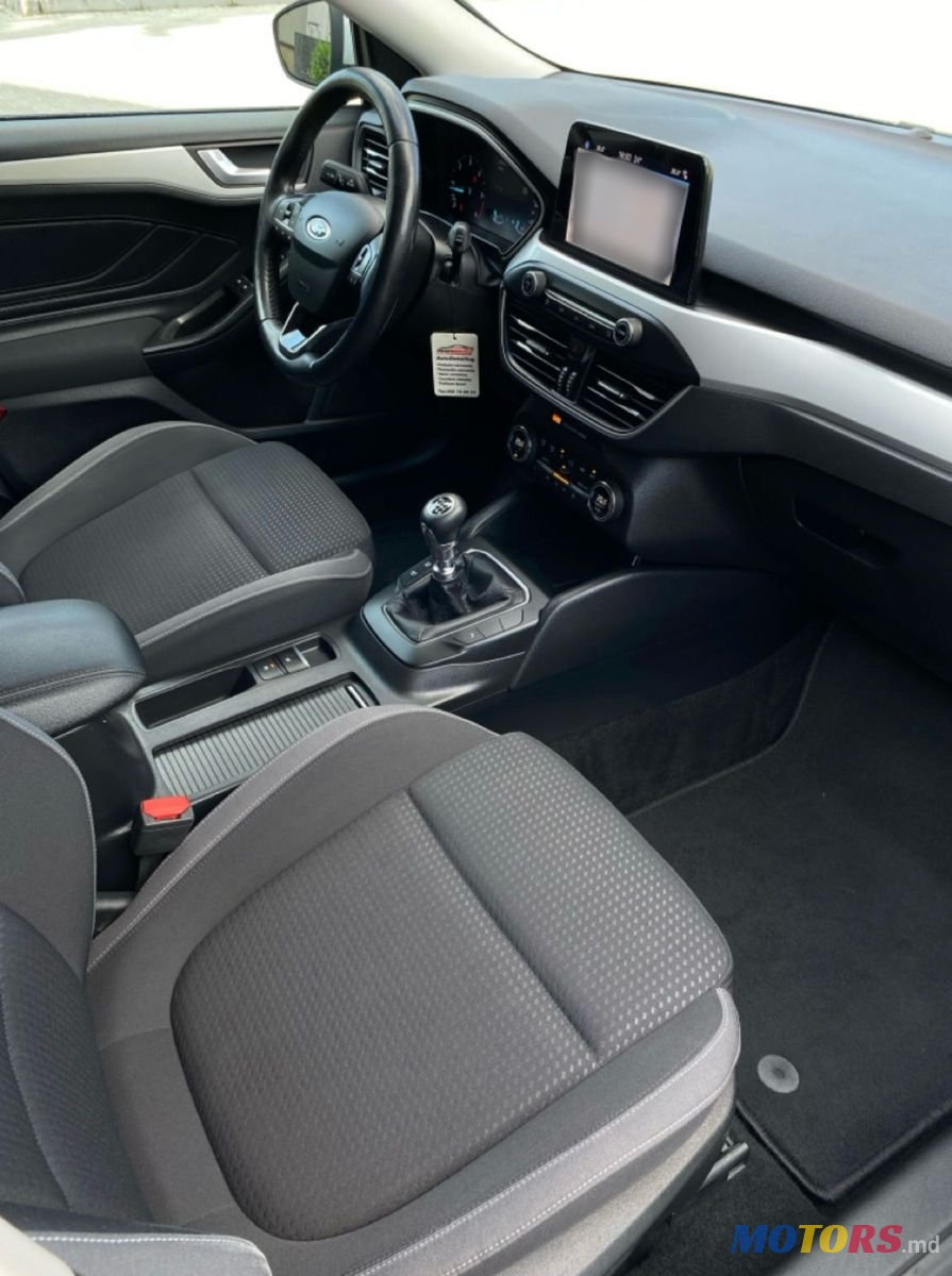 2018' Ford Focus photo #5