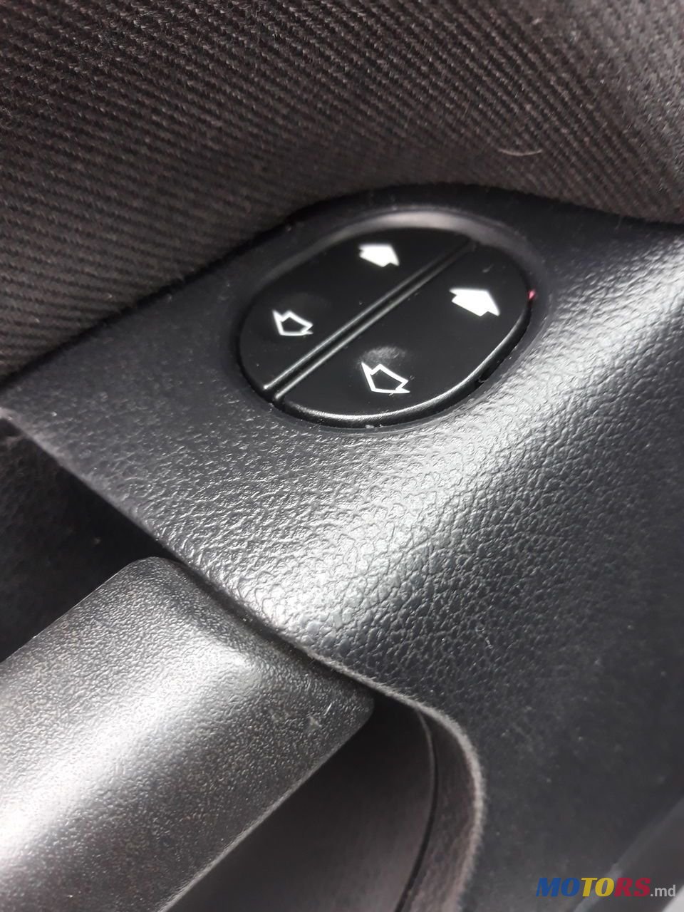 2005' Ford Fiesta photo #3