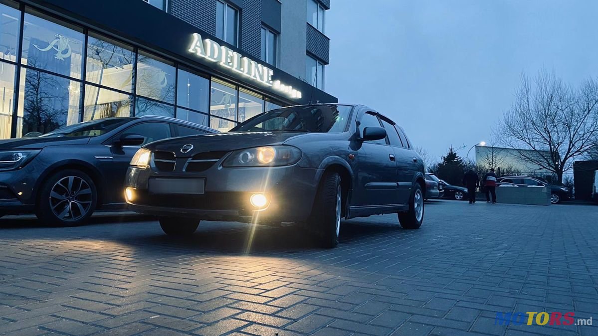 2003' Nissan Almera photo #2