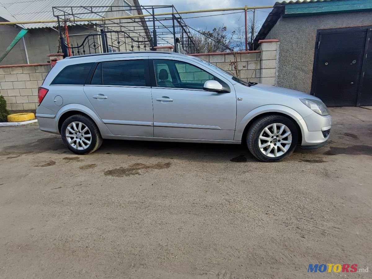 2007' Opel Astra photo #3