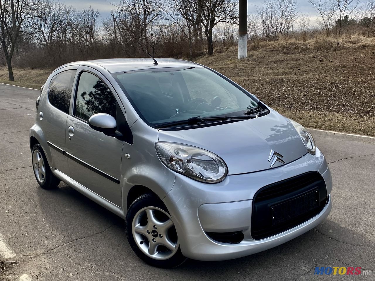 2011' Citroen C1 photo #2