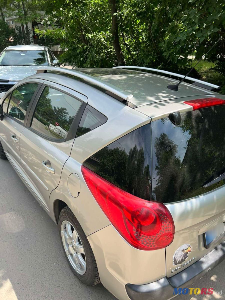 2009' Peugeot 207 photo #5