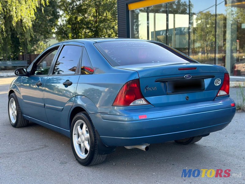 2000' Ford Focus photo #4