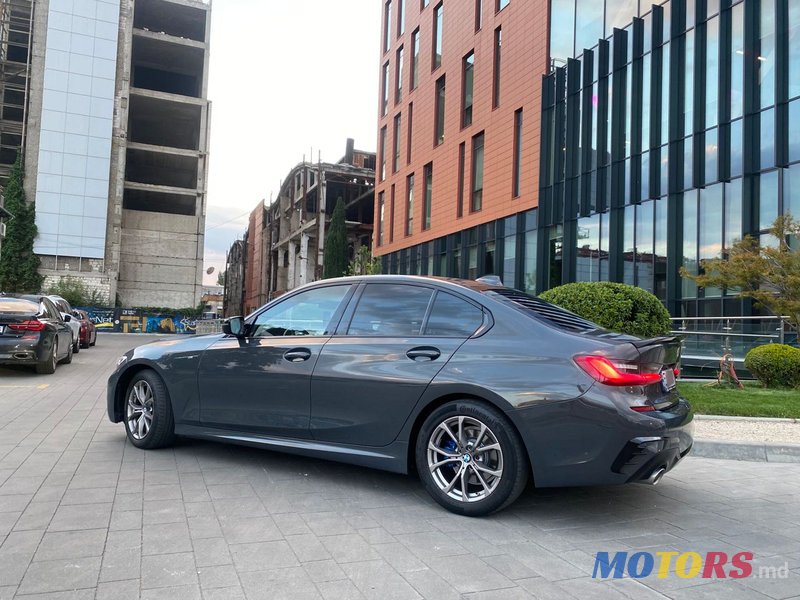 2021' BMW 3 Series photo #4