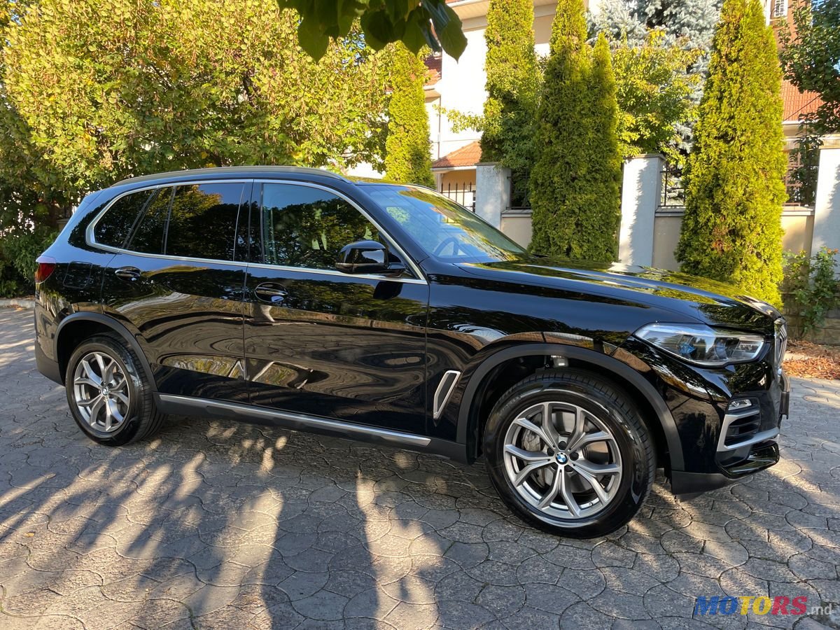 2020' BMW X5 photo #1