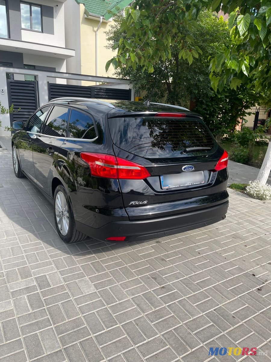 2016' Ford Focus photo #3