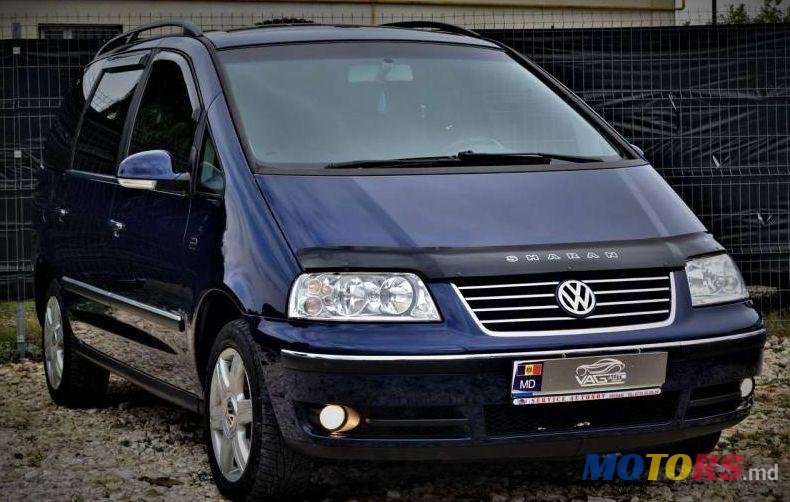 2009' Volkswagen Sharan photo #1