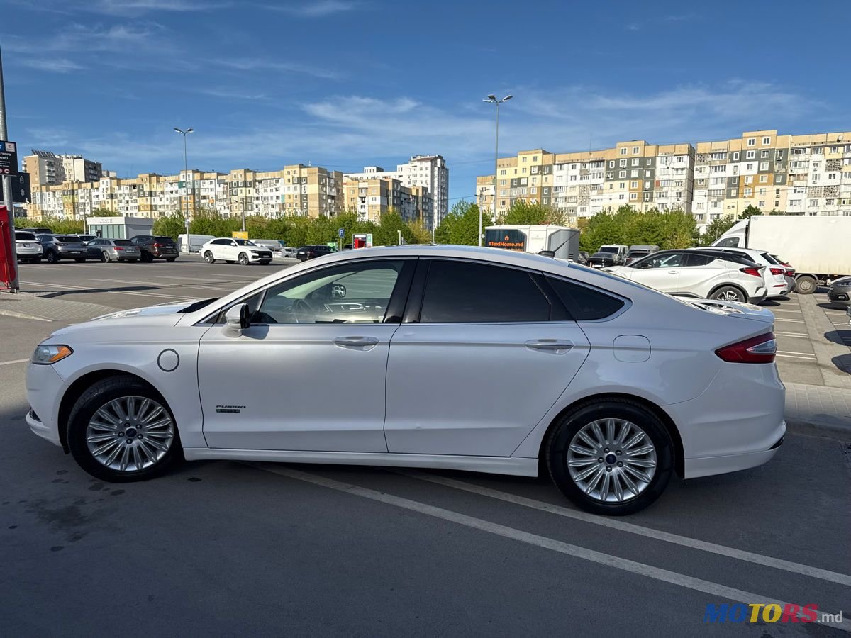 2014' Ford Fusion photo #5