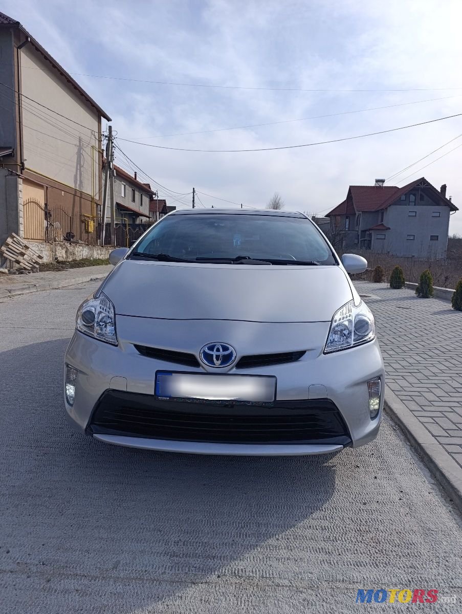 2012' Toyota Prius photo #1