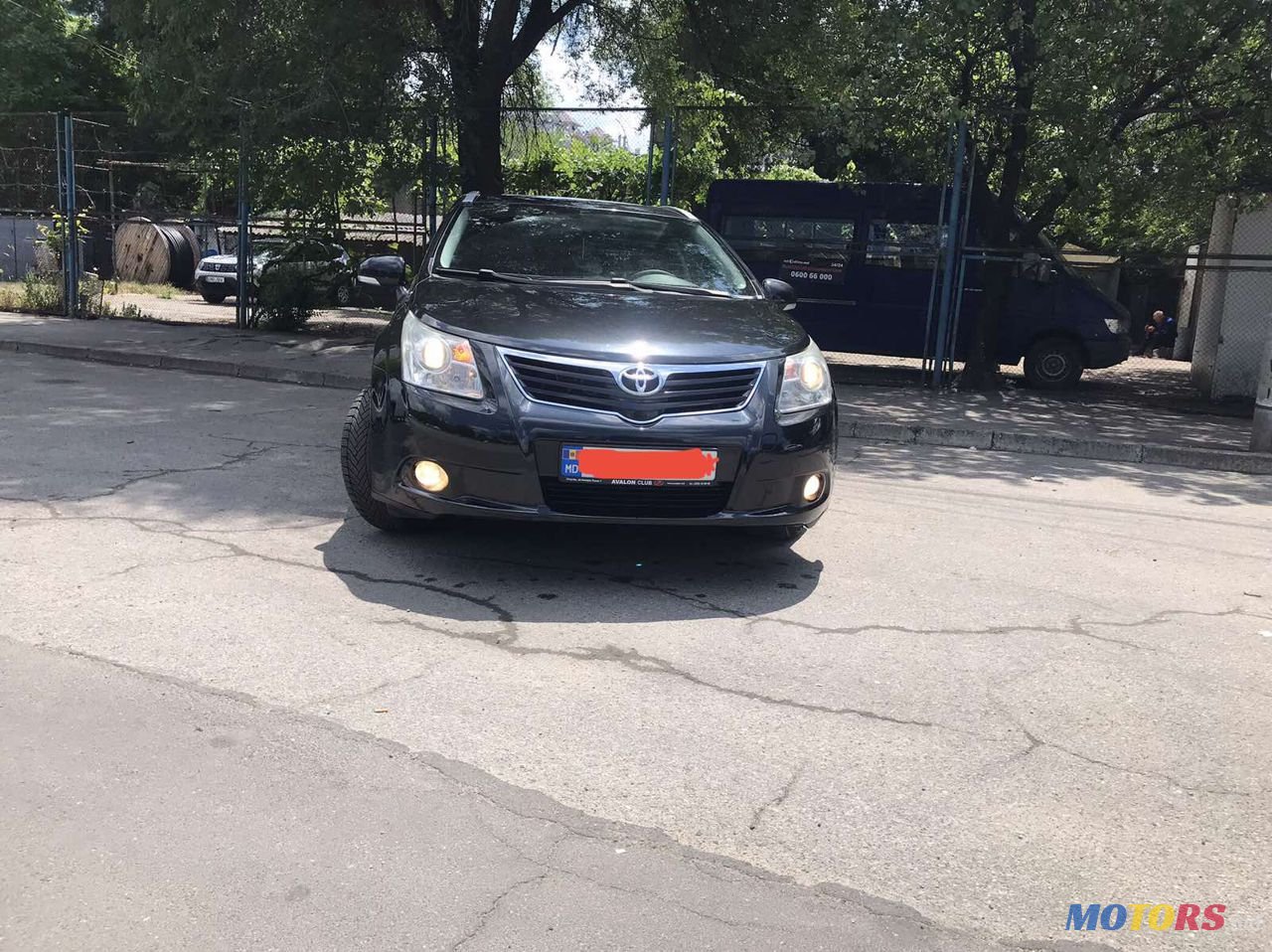 2010' Toyota Avensis photo #2