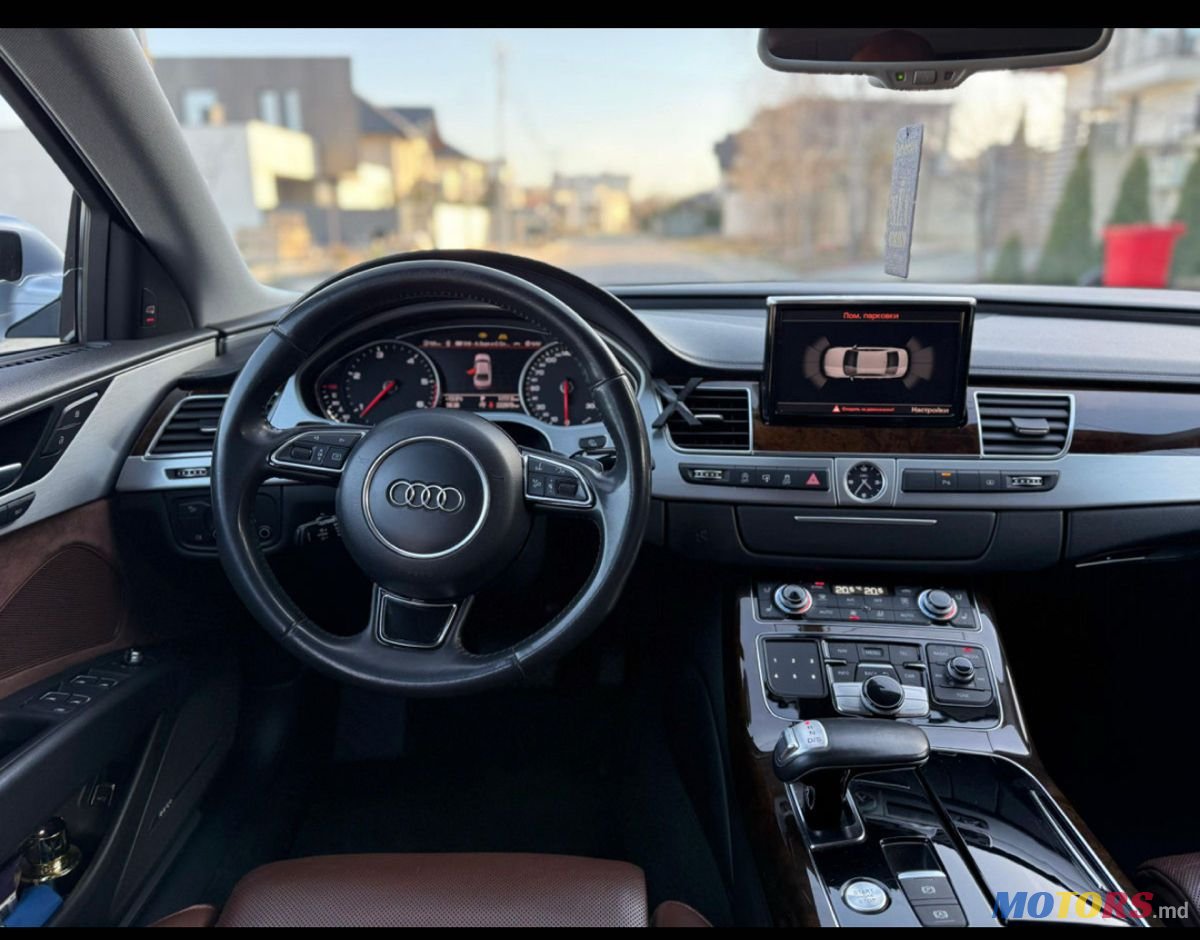 2015' Audi A8 photo #3