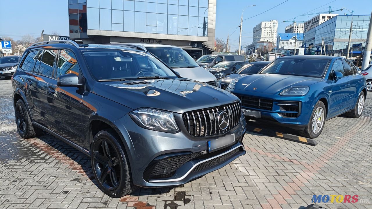 2014' Mercedes-Benz GL-Class photo #2
