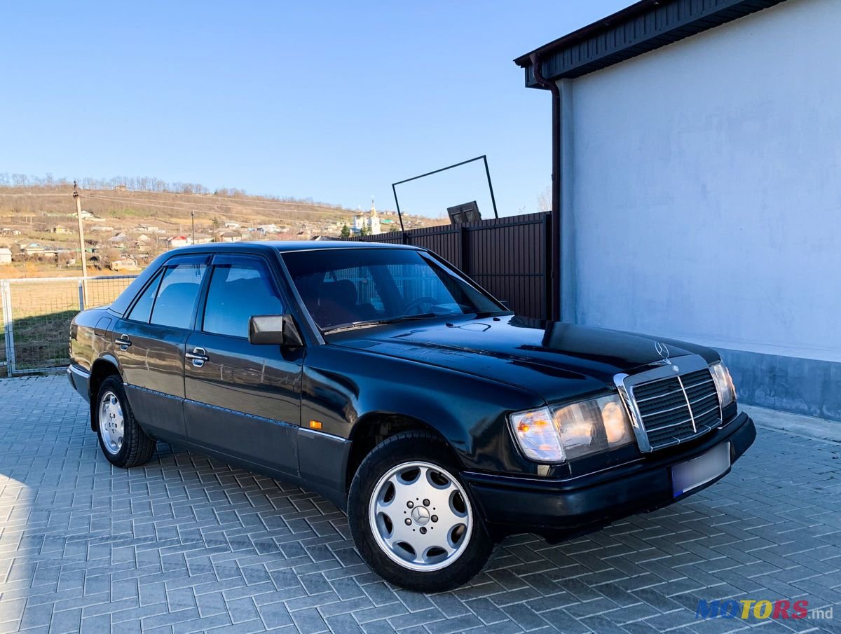 1993' Mercedes-Benz E-Class photo #6