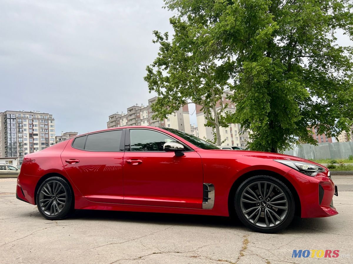 2018' Kia Stinger photo #3