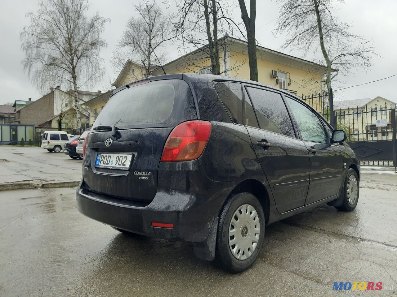 2003' Toyota Corolla Verso photo #4