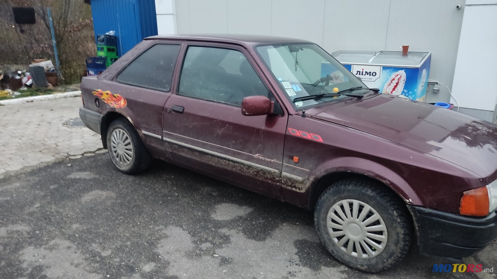 1989' Ford Escort photo #5