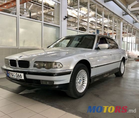 2001' BMW 7 Series photo #1