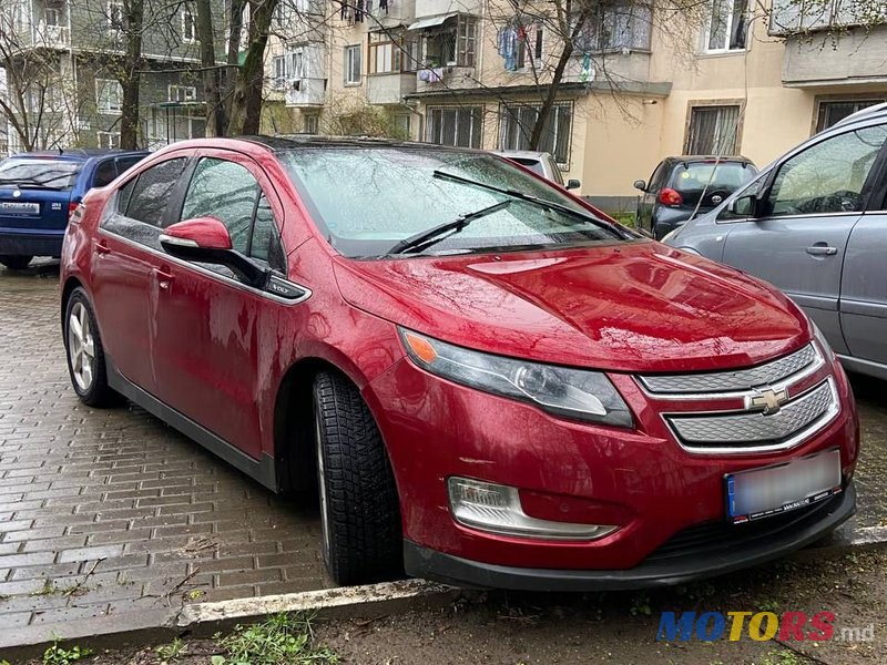 2011' Chevrolet Volt photo #6