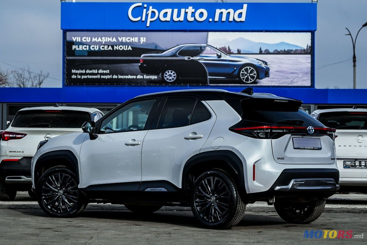 2021' Toyota Yaris Cross photo #2