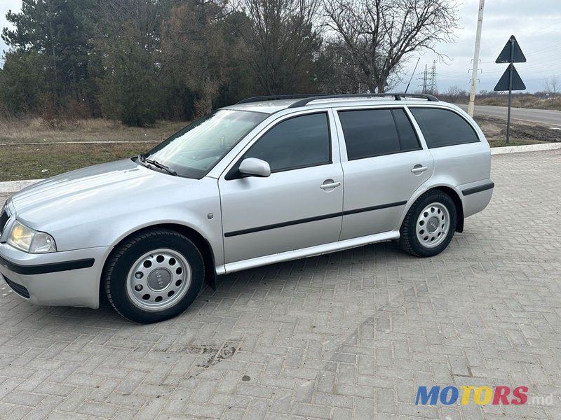 2004' Skoda Octavia photo #3