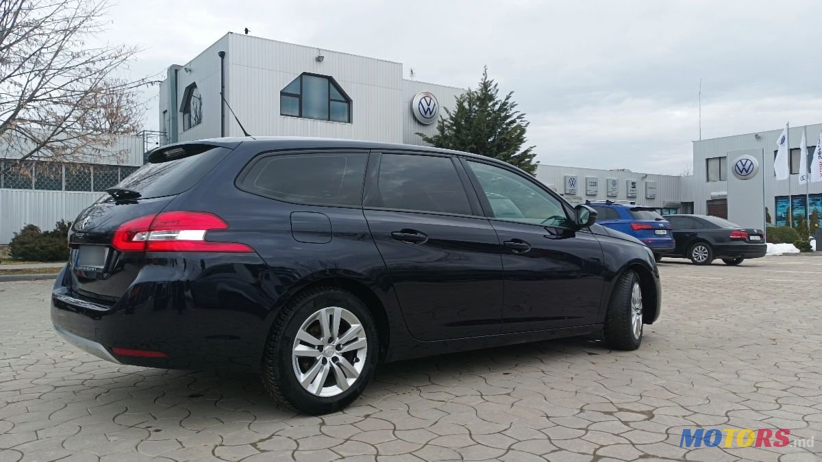 2020' Peugeot 308 photo #5