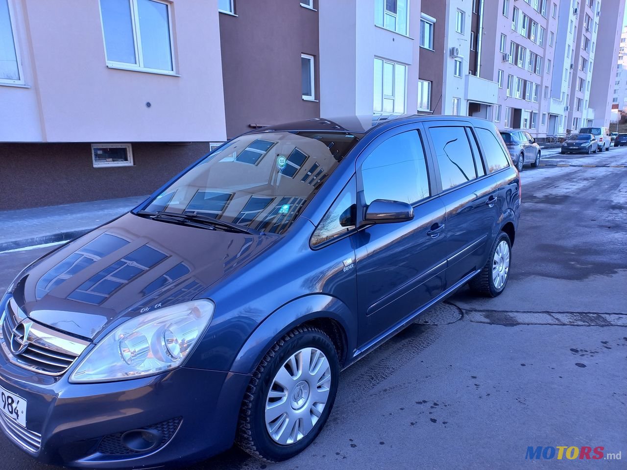 2008' Opel Zafira photo #1