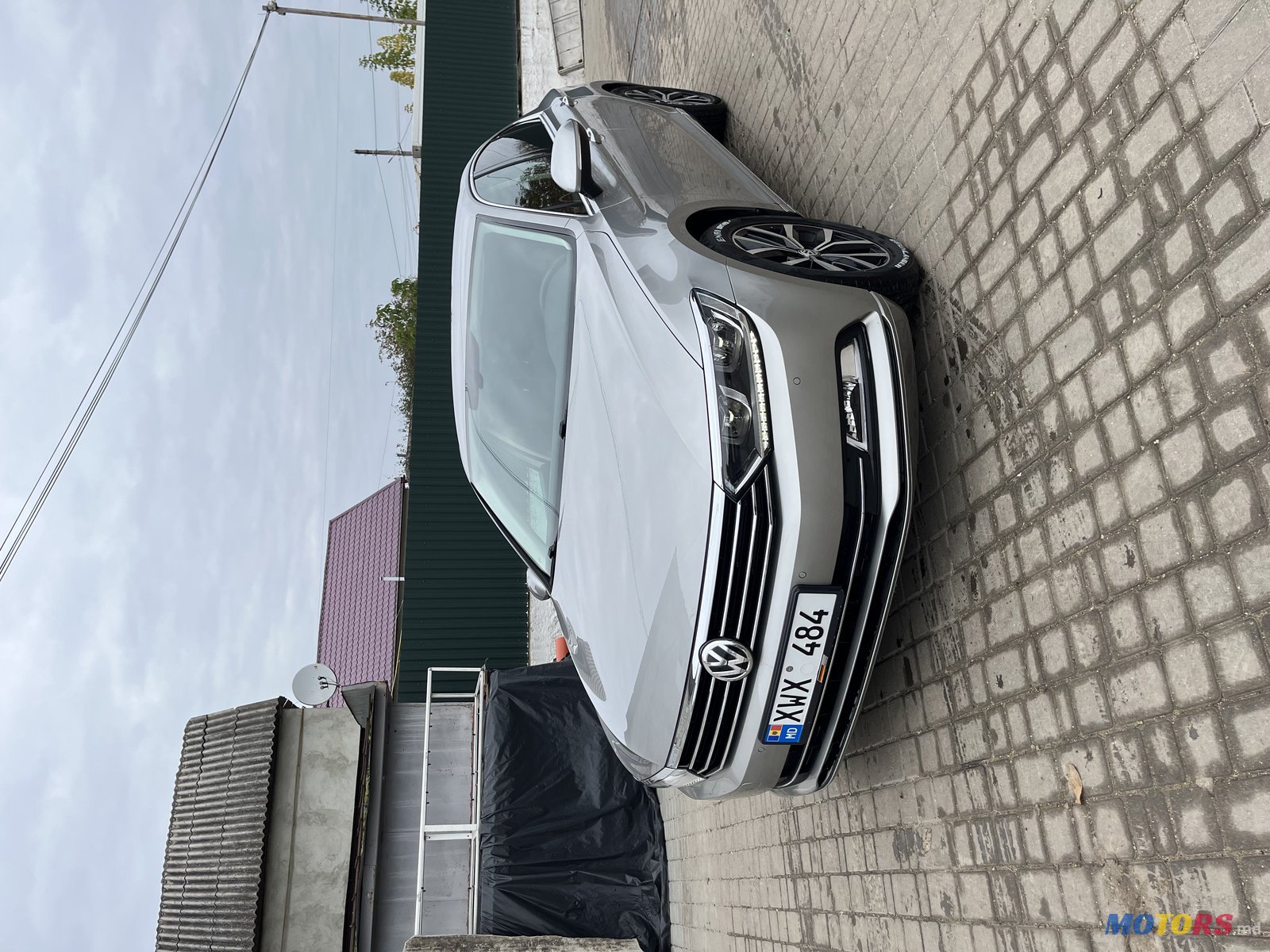 2016' Volkswagen Passat photo #1