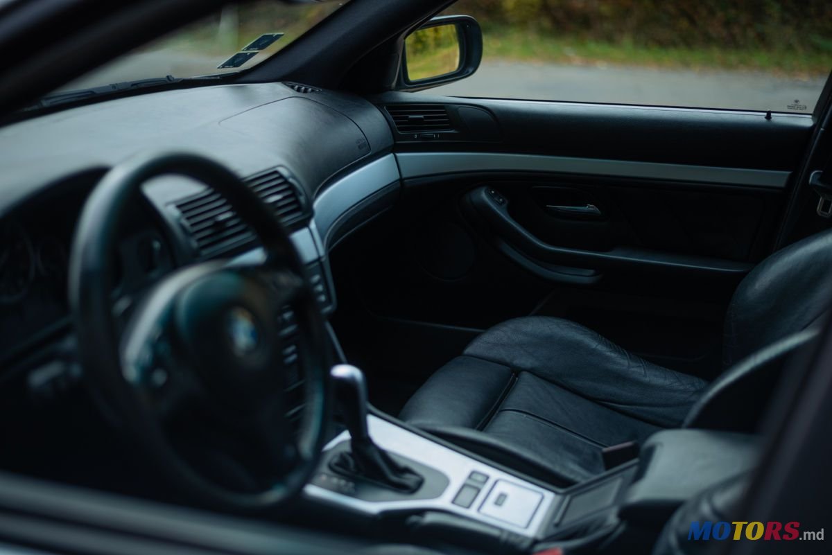 2002' BMW 5 Series photo #3