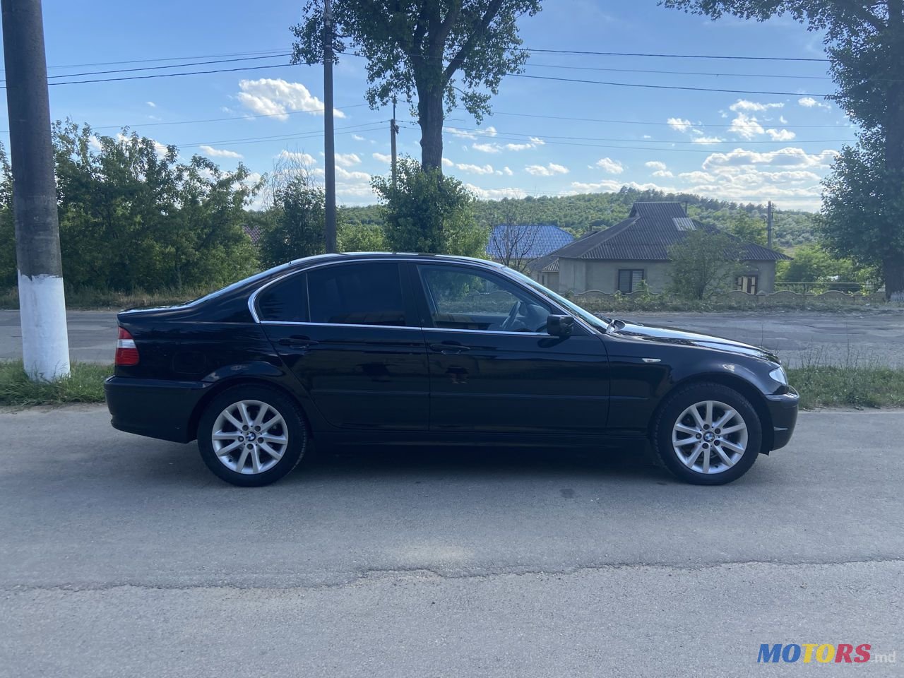 2004' BMW 3 Series photo #2