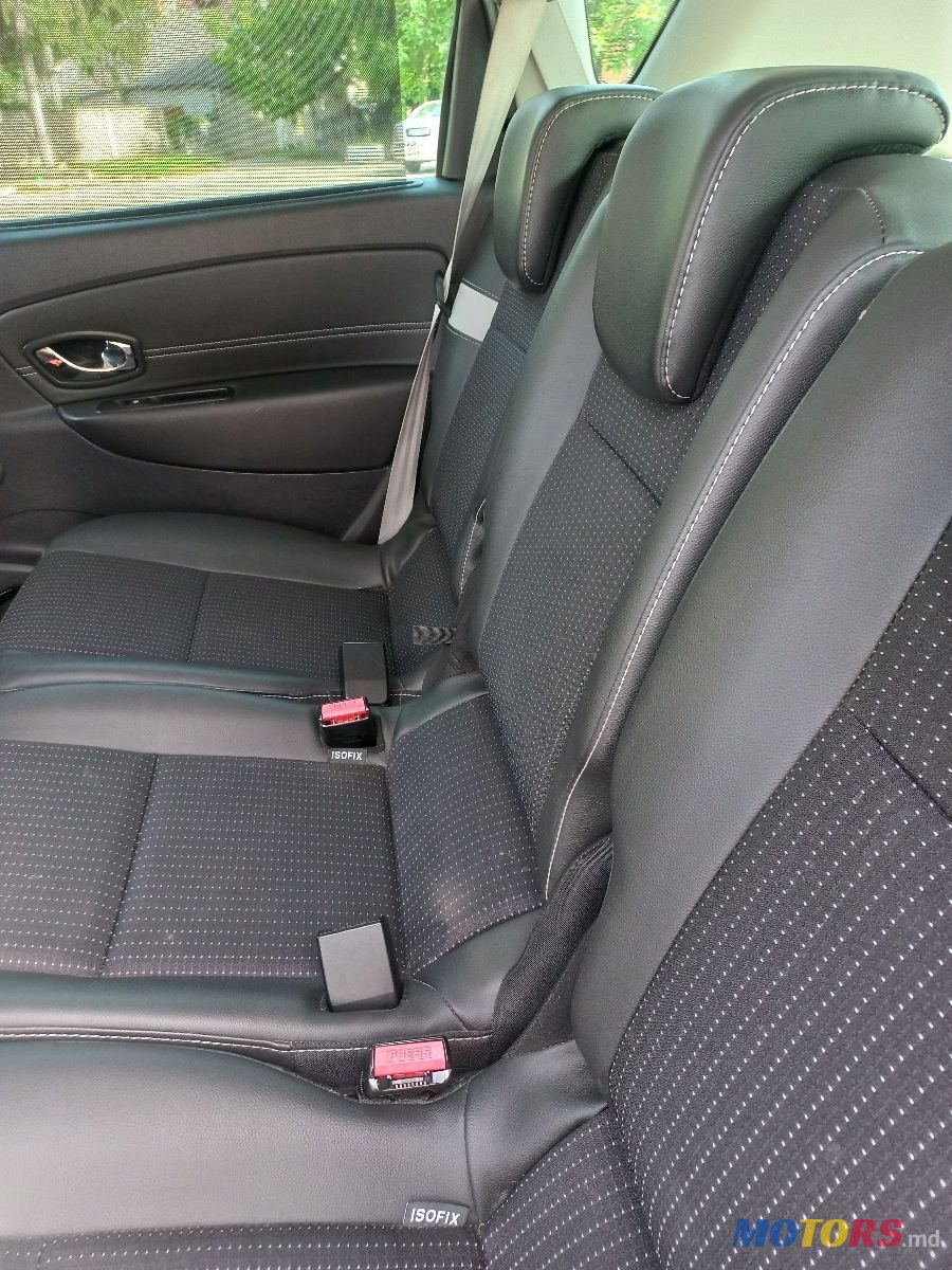 2014' Renault Scenic photo #6
