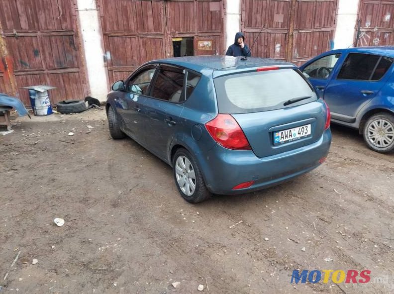 2008' Kia Ceed photo #1