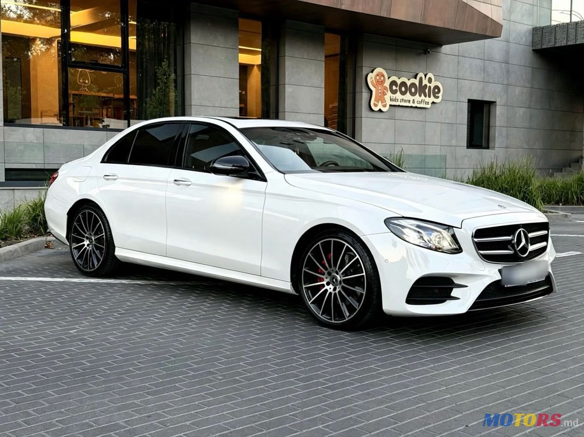 2018' Mercedes-Benz E-Class photo #4