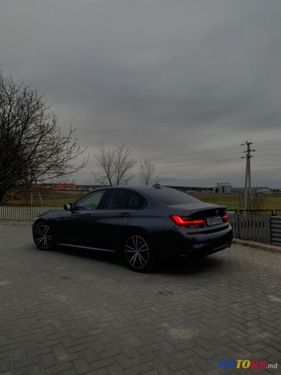 2020' BMW 3 Series photo #4