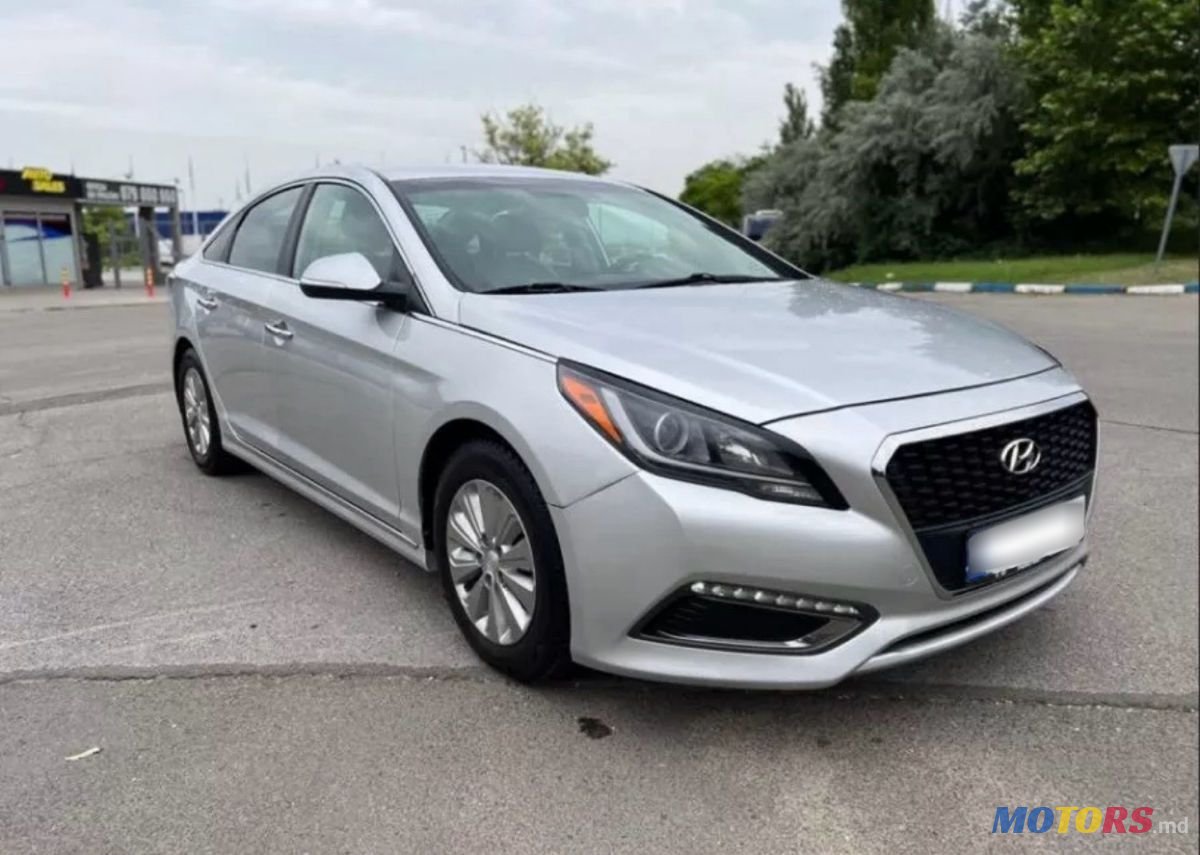 2015' Hyundai Sonata photo #1