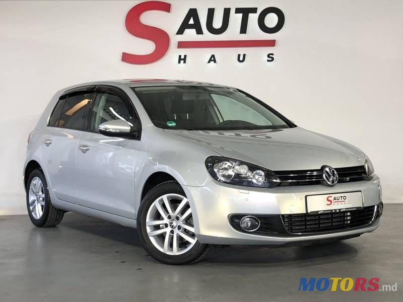 2010' Volkswagen Golf photo #1