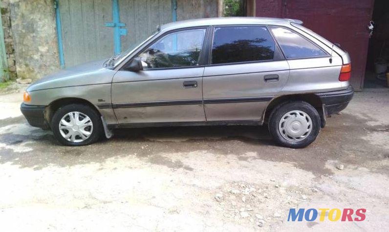 1993' Opel Astra photo #2