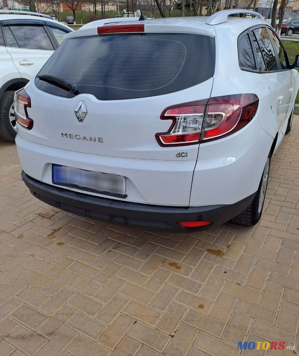 2015' Renault Megane photo #2