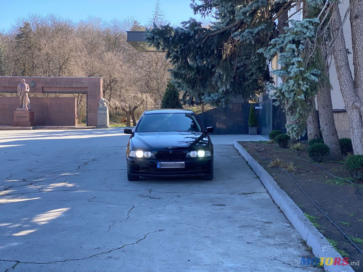 2002' BMW 5 Series photo #2