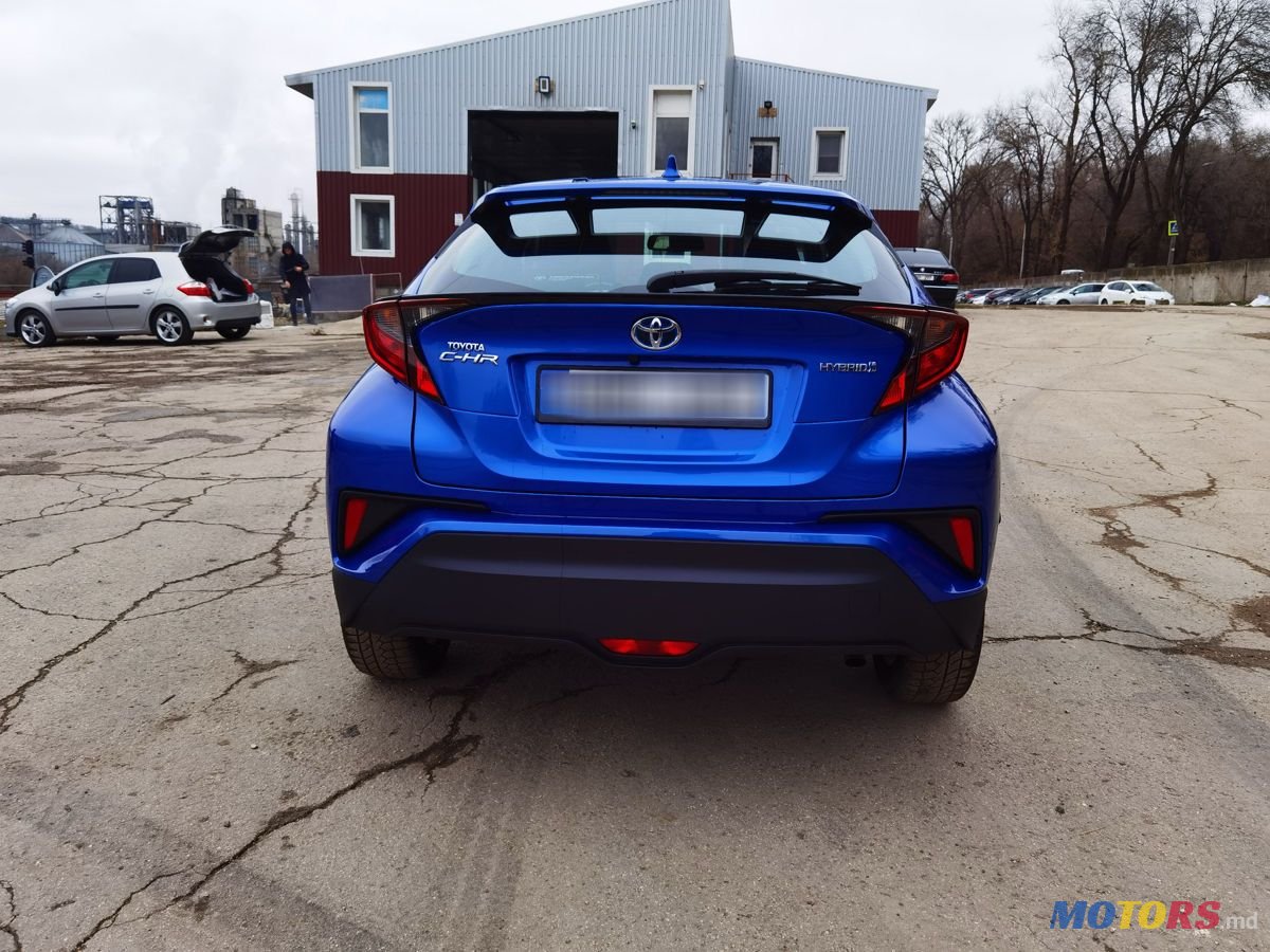 2021' Toyota C-HR photo #4