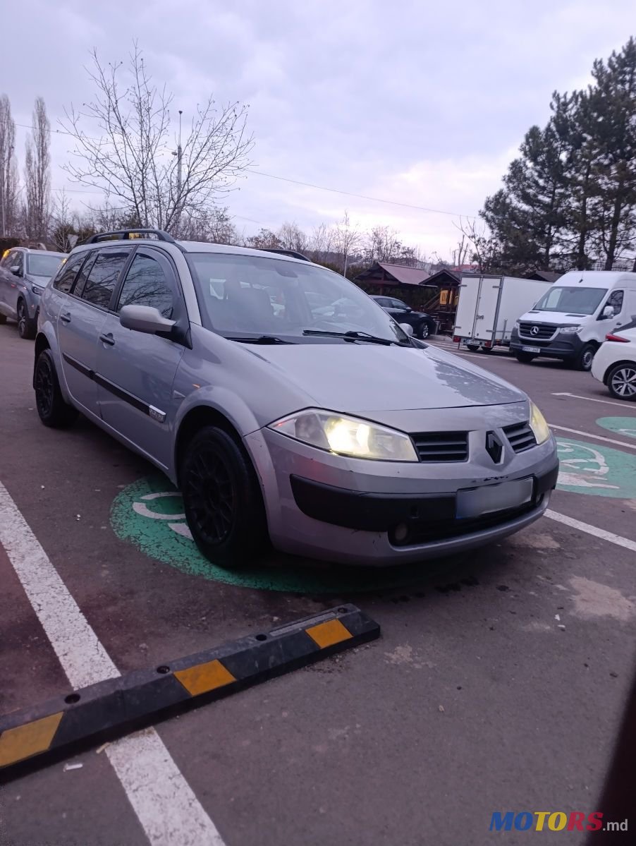 2004' Renault Megane photo #2