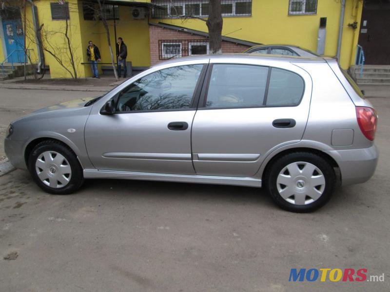 2006' Nissan Almera photo #4