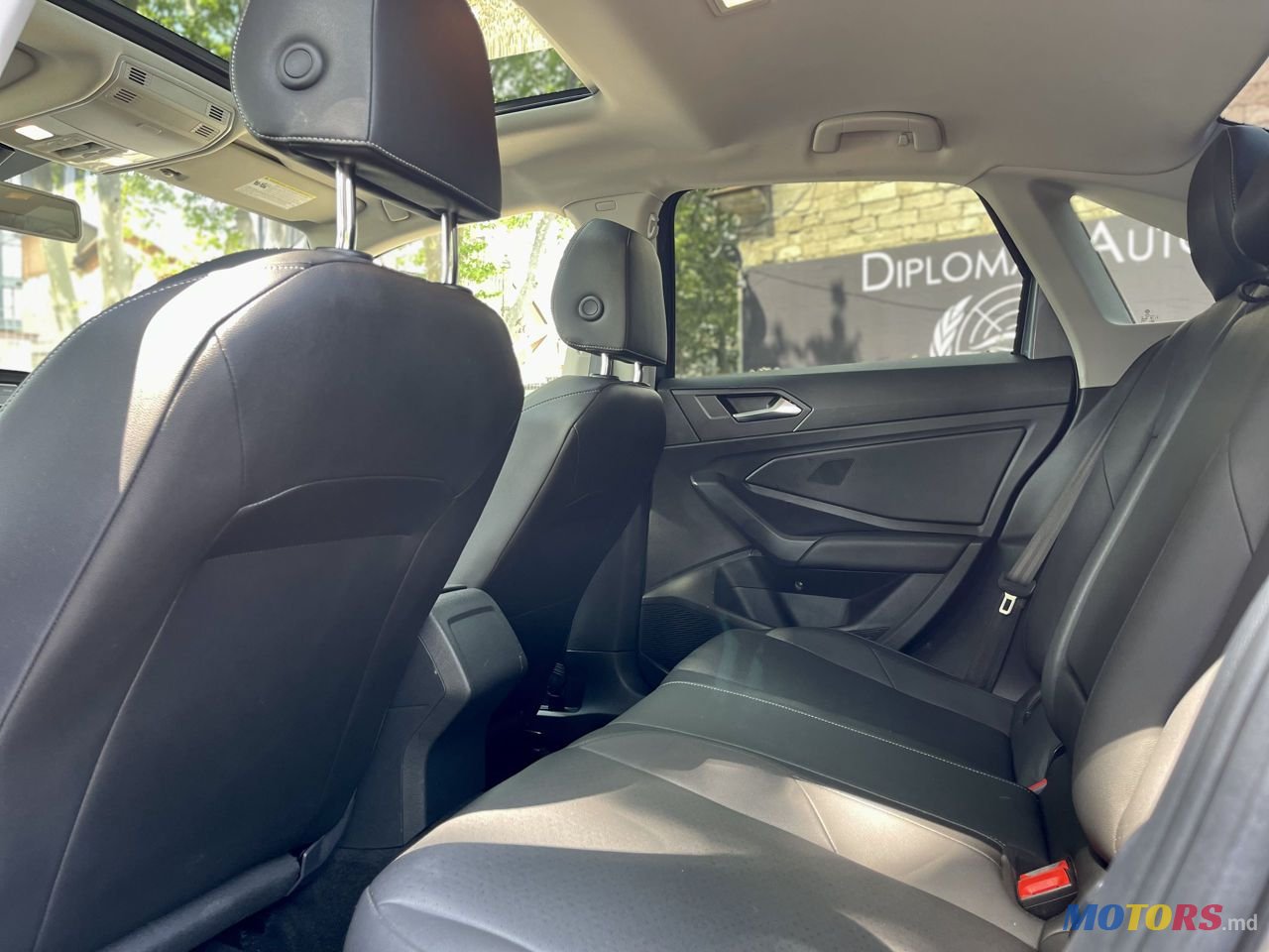 2019' Volkswagen Jetta photo #4