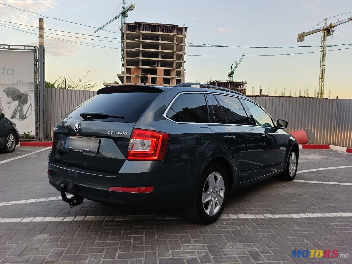 2016' Skoda Octavia photo #2