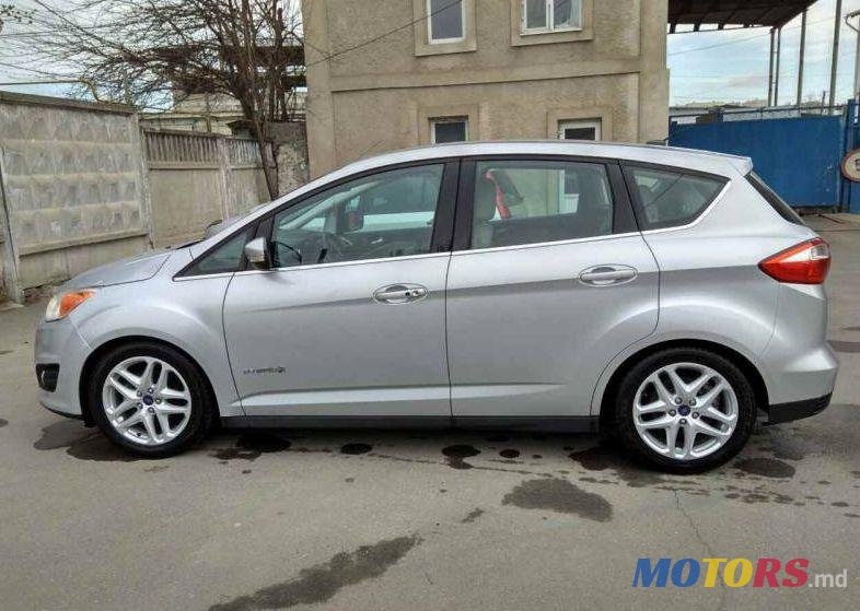 2013' Ford C-MAX photo #2