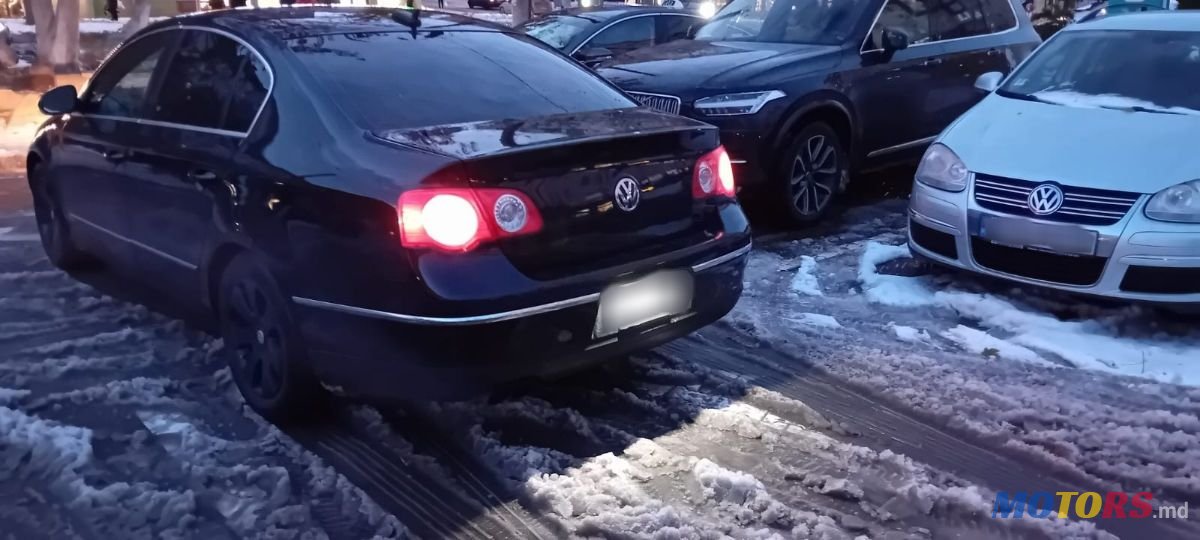 2006' Volkswagen Passat photo #6