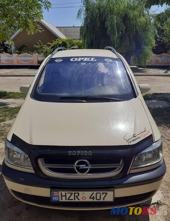 2004' Opel Zafira photo #2