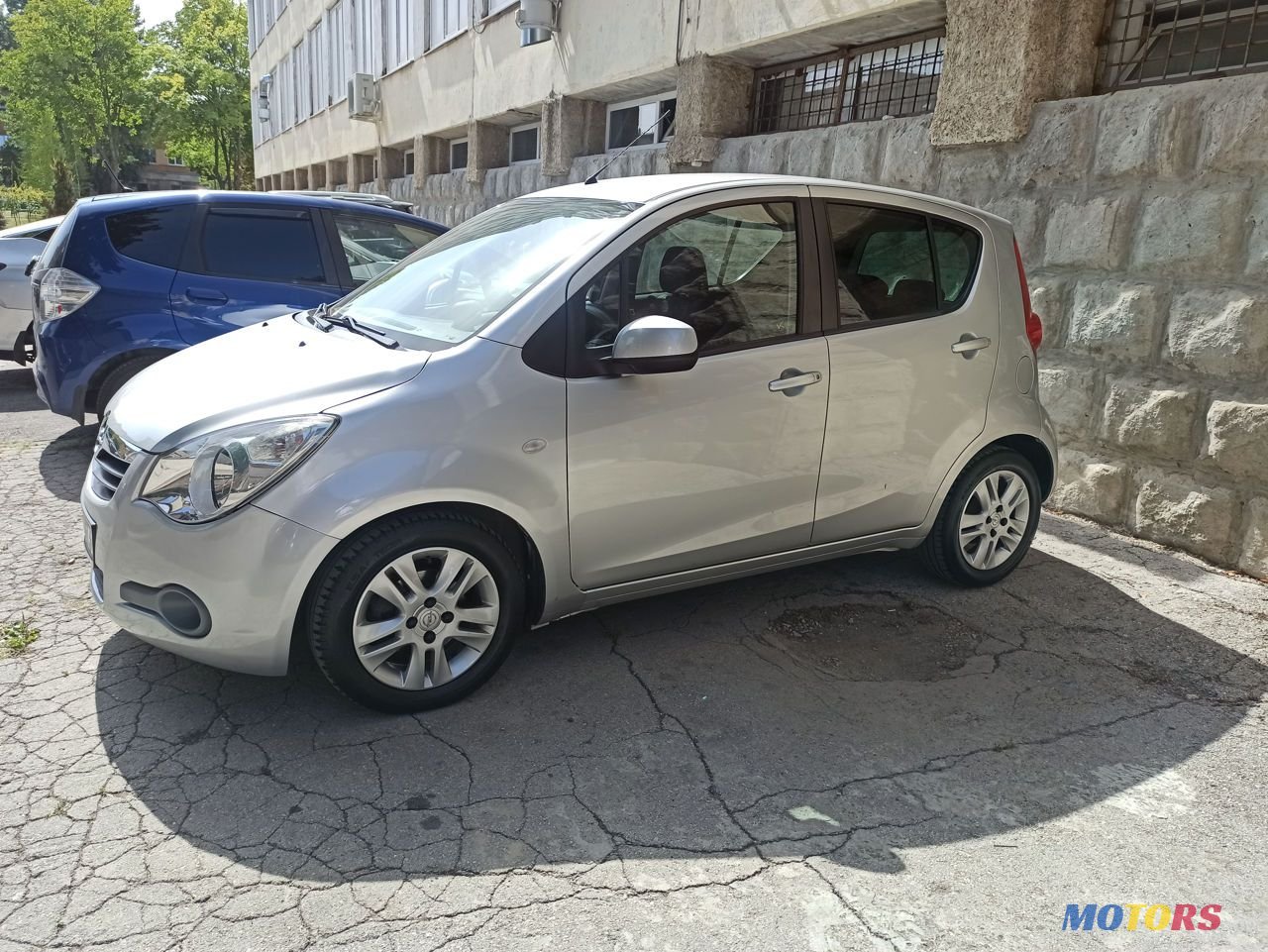 2011' Opel Agila photo #2