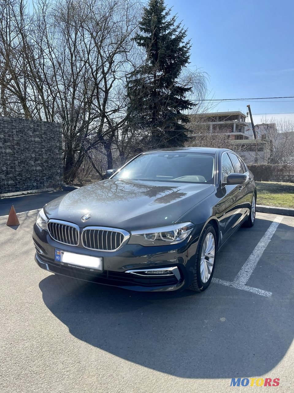 2017' BMW 5 Series photo #1