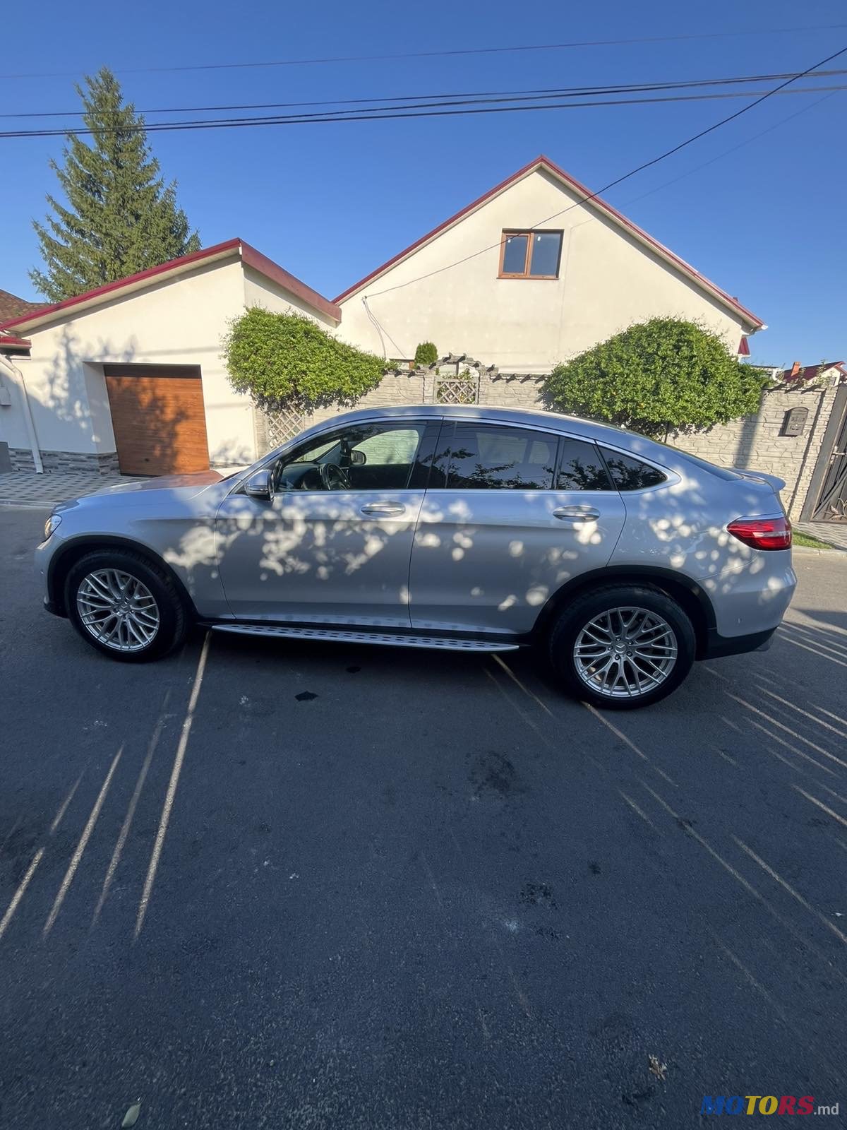 2017' Mercedes-Benz GLC 220 Coupe photo #6